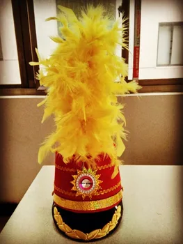 dzeltenas spalvas top hat militārā cepure skolā klp kluba cepure karnevāla piederumi drum komanda piegādes royal solider cepure
